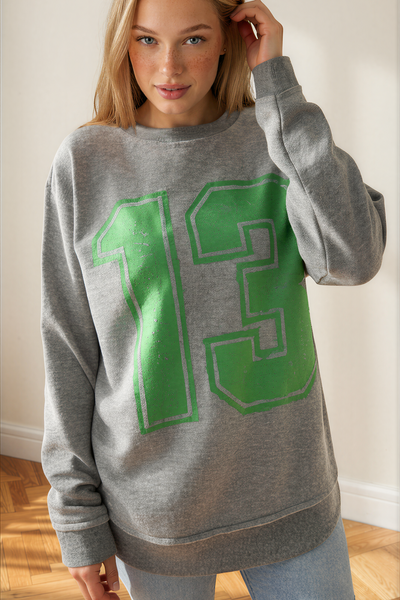 Varsity Numbers Graphic Crewneck - Green